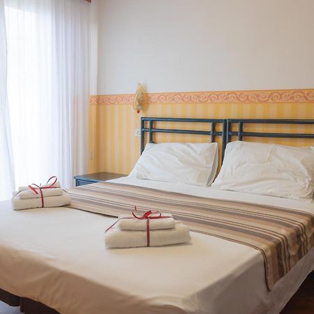 Hotel Consul - Family Hotel Riccione Extérieur photo