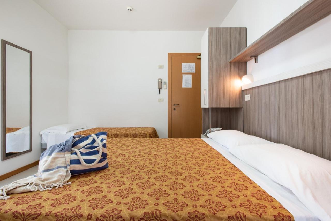 Hotel Consul - Family Hotel Riccione Extérieur photo