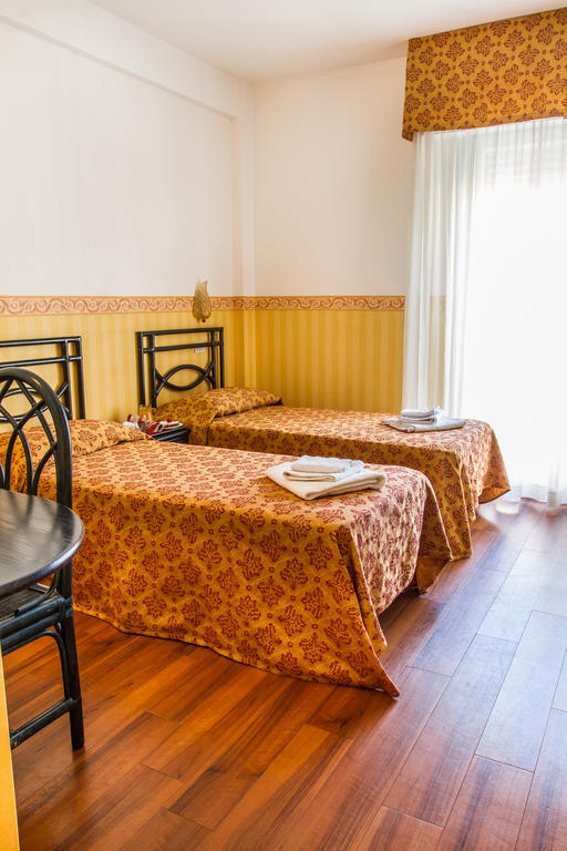 Hotel Consul - Family Hotel Riccione Chambre photo